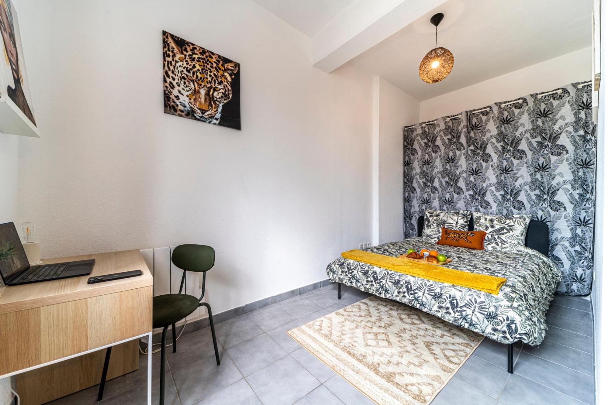 Stay Cosy Lille I Tourcoing - Appartement - Hypercentre - Parking Securise - Wifi - Netflix - Cuisine Exteriér fotografie